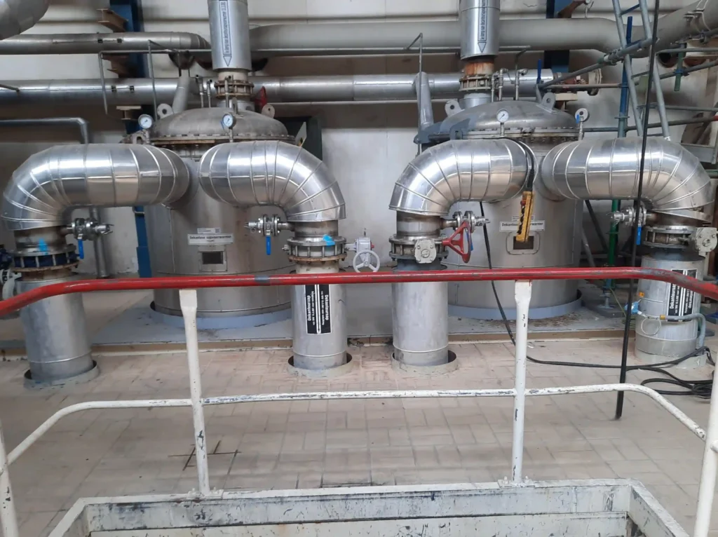 Keeping Process Equipment Clean: Preventing Scale Buildup in Pumps, Filters, and Tanks